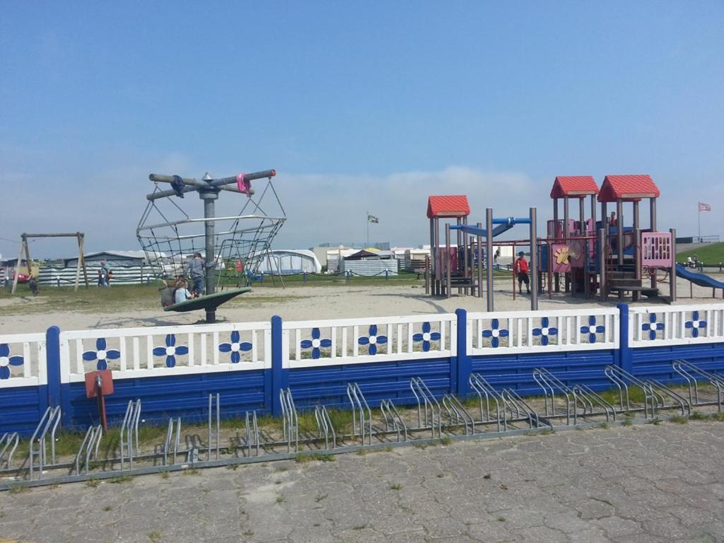 Lodge Camp Harlesiel Direkt Am Wattenmeer Wittmund Exterior photo